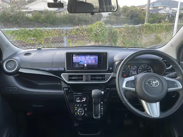 トヨタ ピクシスジョイ C G SAⅢ プライムコレ 宮崎県 2018(平30)年 6.6万km パールホワイトⅢ ケンウッドナビ/・フルセグTV・DVD・CD・Bluetooth/バックカメラ/ドライブレコーダー/スマートアシスト3/・衝突被害軽減ブレーキ/・車線逸脱警報/・誤発進抑制/・先行車発進お知らせ機能/・オートハイビーム/LEDヘッドランプ/オートライト/オートエアコン/革巻きステアリング/ステアリングスイッチ/ブラック合皮シート/D/N席シートヒーター/純正15インチアルミホイール/スマートキー/プッシュエンジンスタート/禁煙車