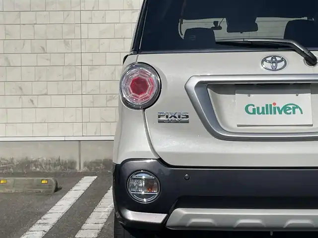 トヨタ ピクシスジョイ C G SAⅢ プライムコレ 宮崎県 2018(平30)年 6.6万km パールホワイトⅢ ケンウッドナビ/・フルセグTV・DVD・CD・Bluetooth/バックカメラ/ドライブレコーダー/スマートアシスト3/・衝突被害軽減ブレーキ/・車線逸脱警報/・誤発進抑制/・先行車発進お知らせ機能/・オートハイビーム/LEDヘッドランプ/オートライト/オートエアコン/革巻きステアリング/ステアリングスイッチ/ブラック合皮シート/D/N席シートヒーター/純正15インチアルミホイール/スマートキー/プッシュエンジンスタート/禁煙車