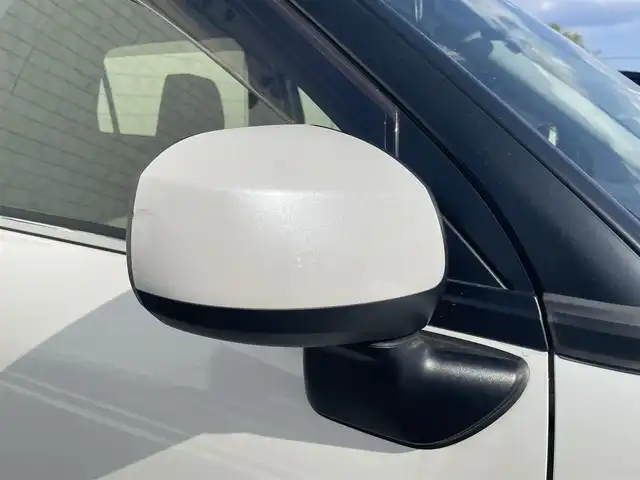 トヨタ ピクシスジョイ C G SAⅢ プライムコレ 宮崎県 2018(平30)年 6.6万km パールホワイトⅢ ケンウッドナビ/・フルセグTV・DVD・CD・Bluetooth/バックカメラ/ドライブレコーダー/スマートアシスト3/・衝突被害軽減ブレーキ/・車線逸脱警報/・誤発進抑制/・先行車発進お知らせ機能/・オートハイビーム/LEDヘッドランプ/オートライト/オートエアコン/革巻きステアリング/ステアリングスイッチ/ブラック合皮シート/D/N席シートヒーター/純正15インチアルミホイール/スマートキー/プッシュエンジンスタート/禁煙車