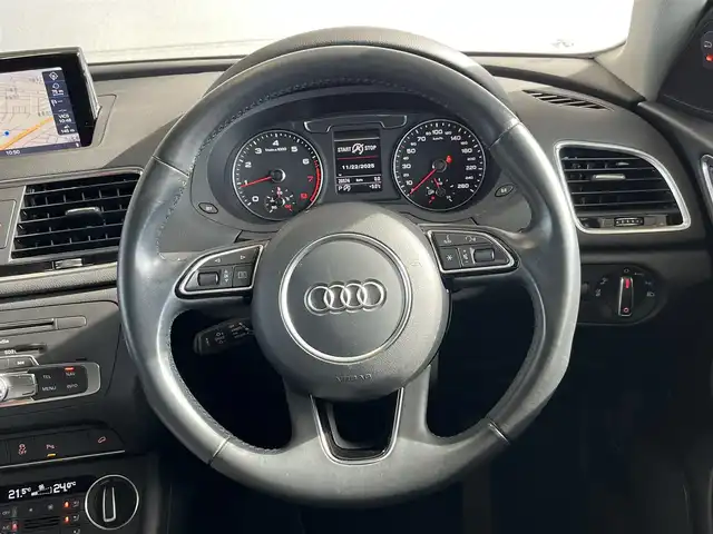 アウディ Ｑ３ 2．0 TFSI クワトロ 180PS 山形県 2019(平31)年 2.7万km グレイシアホワイトメタリック 純正メモリナビ　/フルセグTV　/バックカメラ　/Bluetooth /運転席/助手席パワーシート　/運転席/助手席シートヒーター　/ルーフレール　/純正フロアマット　/電動リアゲート　/オートライト　/コーナーセンサー