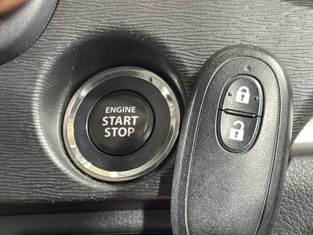 スズキ ワゴンＲ 20周年記念車 神奈川県 2013(平25)年 6.6万km アーバンブラウンパールメタリック ・社外ナビ/Bluetooth/フルセグ/FM/AM/CD/・バックカメラ/・レーダーブレーキサポート/・D席シートヒーター/・純正フロアマット/・ステアリングスイッチ/・スペアキー/・キセノンヘッドライト/・オートライト/・純正15インチAW/・衝突被害軽減ブレーキ