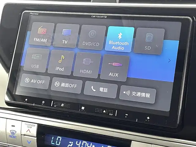 トヨタ ランドクルーザー プラド TX Lパッケージ 熊本県 2023(令5)年 2.7万km ホワイトパールクリスタルシャイン サンルーフ/パイオニア製ナビ/（CD/DVD/BT/フルセグTV）/バックカメラ/バグガード/トヨタセーフティーセンス/・プリクラッシュセーフティ/・レーンディパーチャーアラート/・ダプティブハイビームシステム/・レーダークルーズコントロール/・オートマチックハイビーム/・先行車発進お知らせ/横滑り防止/前後クリアランスソナー/レザーシート/前席シートヒーター/前席エアーシート/前席パワーシート/シートベンチレーション/社外１７インチAW/オートライト/LEDヘッドライト/フォグライト/ステアリングスイッチ/革巻きステアリング/スマートキー/プッシュスタート/スペアキー1本/保証書