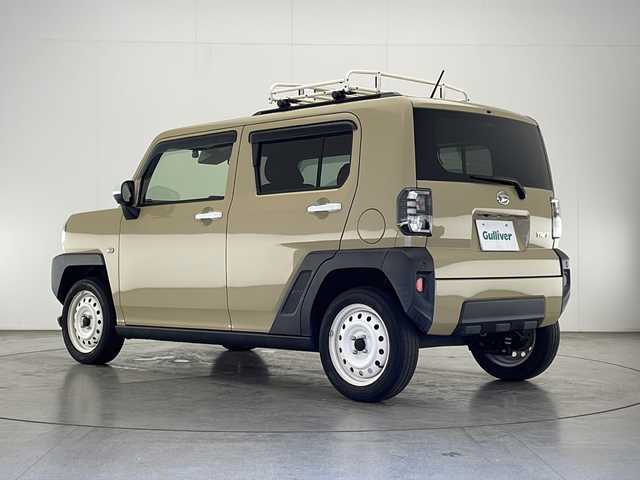 ダイハツ タフト G 宮崎県 2020(令2)年 3.6万km サンドベージュメタリック 禁煙車/衝突被害軽減ブレーキ/純正ナビTV/（NMZL-W70D/CD/DVD/Bluetooth/フルセグTV)/純正ドライブレコーダー/純正LEDオートライト/純正LEDフォグ/純正セキュリティアラーム/純正スチールアルミ/純正フロアマット/全方位モニター/クリアランスソナー/電子パーキング（オートホールド）/リアプライバシーガラス/ルーフキャリア/オート電動格納ミラー/本革巻ハンドル/前席シートヒーター/オートエアコン/スマートキー/プッシュエンジンスタート/スペアキー/新車時保証書/取扱い説明書