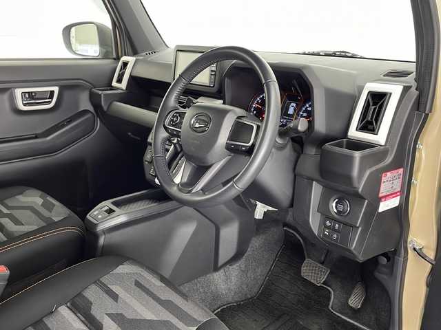 ダイハツ タフト G 宮崎県 2020(令2)年 3.6万km サンドベージュメタリック 禁煙車/衝突被害軽減ブレーキ/純正ナビTV/（NMZL-W70D/CD/DVD/Bluetooth/フルセグTV)/純正ドライブレコーダー/純正LEDオートライト/純正LEDフォグ/純正セキュリティアラーム/純正スチールアルミ/純正フロアマット/全方位モニター/クリアランスソナー/電子パーキング（オートホールド）/リアプライバシーガラス/ルーフキャリア/オート電動格納ミラー/本革巻ハンドル/前席シートヒーター/オートエアコン/スマートキー/プッシュエンジンスタート/スペアキー/新車時保証書/取扱い説明書
