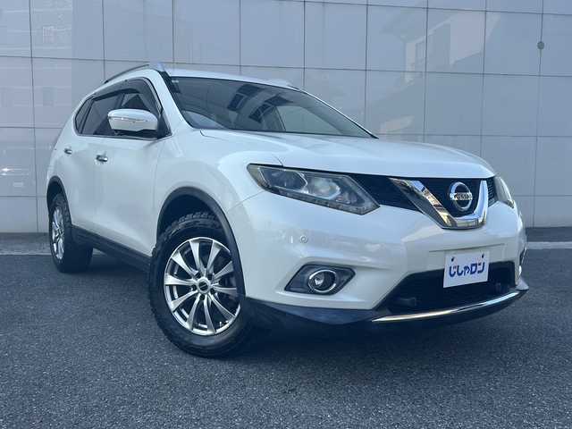 日産 エクストレイル 20Xt エマージェンシーブレーキ 埼玉県 2015(平27)年 8.4万km ブリリアントホワイトパール (株)IDOMが運営する【じしゃロン熊谷店】の自社ローン専用車両になりますこちらは現金またはオートローンご利用時の価格です。自社ローンご希望の方は別途その旨お申付け下さい/4WD/純正SDナビ/アラウンドビューモニター/エマージェンシーブレーキ/LDW/パーキングアシスト/ブラインドスポットモニター/クルーズコントロール/コーナーセンサー/スマートルームミラー/シートヒーター/カプロンレザー/ビルトインETC/アイドリングストップ/プッシュスタート/スマートキー/ドライブレコーダー/HIDヘッドライト/フォグライト/ルーフレール/社外AW