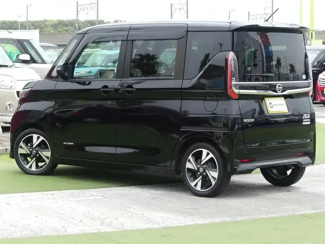日産 ルークス HWS Gターボ プロパイロットED 千葉県 2020(令2)年 5.5万km ブラック 165/55R15/エマージェンシーブレーキ/プロパイロット/インテリジェントクルーズコントロール/ハンズフリー両側パワースライドドア/純正SDナビ/地デジTV/【DVD/CD再生機能　Bluetooth接続】/アラウンドビューモニター/ドライブレコーダー（DJ4-D）/革巻きステアリング/ステアリングスイッチ/ETC/LEDヘッドライト/フォグライト/コーナーセンサー/純正15インチアルミホイル/サイド/カーテンエアバッグ/インテリジェントキー