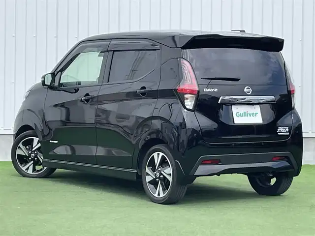 日産 デイズ ハイウェイスターG ターボ 香川県 2020(令2)年 6.9万km ブラック 登録時走行距離：68616km/ディーラー純正9型ナビ/　CD DVD BT フルセグTV/全方位カメラ/エマージェンシーブレーキ/レーンキープアシスト/クリアランスソナー/横滑り防止装置/アイドリングストップ/ETC/純正前後ドライブレコーダー/LEDヘッドライト/オートライト/フォグランプ/電動格納ウィンカーミラー/ステアリングリモコン/プッシュスタート/スマートキー/スペアキー