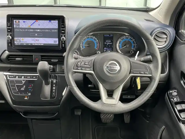 日産 デイズ ハイウェイスターG ターボ 香川県 2020(令2)年 6.9万km ブラック 登録時走行距離：68616km/ディーラー純正9型ナビ/　CD DVD BT フルセグTV/全方位カメラ/エマージェンシーブレーキ/レーンキープアシスト/クリアランスソナー/横滑り防止装置/アイドリングストップ/ETC/純正前後ドライブレコーダー/LEDヘッドライト/オートライト/フォグランプ/電動格納ウィンカーミラー/ステアリングリモコン/プッシュスタート/スマートキー/スペアキー