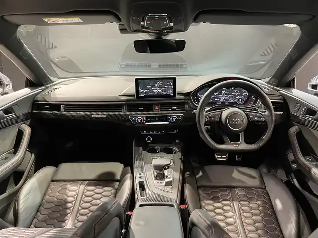 アウディ ＲＳ５ スポーツバック 道央・札幌 2019(令1)年 3.6万km グレー アシスタンスパッケージ/・パークアシスト/・サラウンドビューカメラ/RSスポーツエグゾーストシステム/マトリクスLEDヘッドライト/Sスポーツシート(フロント)/ファインナッパレザー/電動調整機能(フロント)/シートヒーター(全席)/MMIナビゲーション/バーチャルコックピット/TVチューナー/Bang&Olufsen3Dアドバンストサウンドシステム/マルチカラーアンビエントライティング/オートマチックテールゲート/ドライブセレクト/レッドキャリパー/アダプティブクルーズコントロール/アウディアクティブレーンアシスト/アウディサイドアシスト/アウディパーキングシステム/アウディプレセンスベーシック/アウディプレセンスリヤ/アウディプレセンスシティ/パドルシフト/プッシュスタート/スマートキー/スペアキー/ETC2.0
