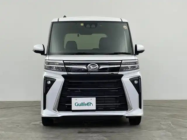 ダイハツ タント カスタム X 群馬県 2023(令5)年 2万km シャイニングホワイトパール 社外７インチナビ　バックカメラ　プリクラッシュセーフティ　レーンキープアシスト　オートマチックハイビーム　シートヒーター　両側パワースライドドア　ドライブレコーダー　コーナーセンサー　純正アルミ　禁煙