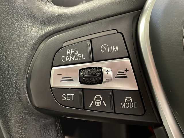 ＢＭＷ ＢＭＷ Ｘ５ xDrive 35d プレジャー3ED 新潟県 2021(令3)年 3.5万km アルピンホワイトⅢ 限定車/サード・ロー・シート/ブラックレザーシート/ヘッドアップディスプレイ/純正21インチアルミホイール/電動パノラマ・ガラス・サンルーフ/harman/kardonサラウンド・サウンド・システム/BMWライブ・コックピット/-12.3インチ マルチ・ディスプレイ・メーター・パネル/-12.3インチ ワイド・コントロール・ディスプレイ/-HDDナビゲーション・システム/パーキングアシストプラス/ドライビングアシストプロフェッショナル/オートマチック・テールゲート/アダプティブLEDヘッドライト/コンフォート・アクセス/アンビエント・ライト/電動フロント・シート（運転席メモリー機能付）/フロント・シート・ヒーティング