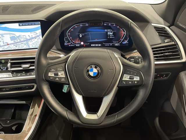 ＢＭＷ ＢＭＷ Ｘ５ xDrive 35d プレジャー3ED 新潟県 2021(令3)年 3.5万km アルピンホワイトⅢ 限定車/サード・ロー・シート/ブラックレザーシート/ヘッドアップディスプレイ/純正21インチアルミホイール/電動パノラマ・ガラス・サンルーフ/harman/kardonサラウンド・サウンド・システム/BMWライブ・コックピット/-12.3インチ マルチ・ディスプレイ・メーター・パネル/-12.3インチ ワイド・コントロール・ディスプレイ/-HDDナビゲーション・システム/パーキングアシストプラス/ドライビングアシストプロフェッショナル/オートマチック・テールゲート/アダプティブLEDヘッドライト/コンフォート・アクセス/アンビエント・ライト/電動フロント・シート（運転席メモリー機能付）/フロント・シート・ヒーティング
