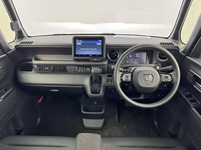 ホンダ Ｎ ＢＯＸ カスタム 愛知県 2024(令6)年 1.7万km クリスタルブラックパール ホンダセンシング/　・衝突軽減ブレーキ/　・先行車発進お知らせ機能　/　・歩行者事故低減ステアリング/　・路外逸脱抑制機能/　・標識認識機能/　・渋滞追従機能付アダプティブクルーズコントロール/　・車線維持支援システム/　・誤発進抑制機能/　・後方誤発進抑制機能/　・近距離衝突軽減ブレーキ/　・急アクセル抑制機能/　・パーキングセンサーシステム　/　・オートハイビーム/ホンダコネクトナビ/　（Bluetooth/USB/AppleCarPlay/Android Auto）/バックカメラ/片側パワースライドドア/シートヒーター/ベンチシート/オートライト/LEDライト/プッシュスタート/電子パーキング/オートホールド/純正AW/純正フロアマット/サンシェード