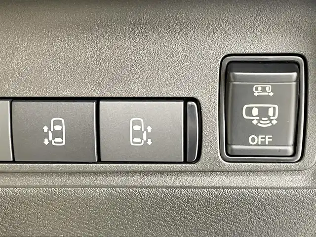 日産 セレナ e－パワー ハイウェイスター V 千葉県 2025(令7)年 0.1千km プリズムホワイト 360°セーフティパッケージ/エマージェンシーブレーキ/車線逸脱警報/踏み間違い防止機能/標識認識機能/先行車発進おしらせ/オートハイビーム/純正10.5インチナビ/USB/HDMI/Bluetooth/フルセグTV/アラウンドビューモニター/両側電動スライドドア/パーキングアシスト/プロパイロット/インテリジェントルームミラー/LEDオートライト/純正16インチアルミホイール/ETC2.0
