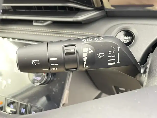 日産 セレナ e－パワー ハイウェイスター V 千葉県 2025(令7)年 0.1千km プリズムホワイト 360°セーフティパッケージ/エマージェンシーブレーキ/車線逸脱警報/踏み間違い防止機能/標識認識機能/先行車発進おしらせ/オートハイビーム/純正10.5インチナビ/USB/HDMI/Bluetooth/フルセグTV/アラウンドビューモニター/両側電動スライドドア/パーキングアシスト/プロパイロット/インテリジェントルームミラー/LEDオートライト/純正16インチアルミホイール/ETC2.0