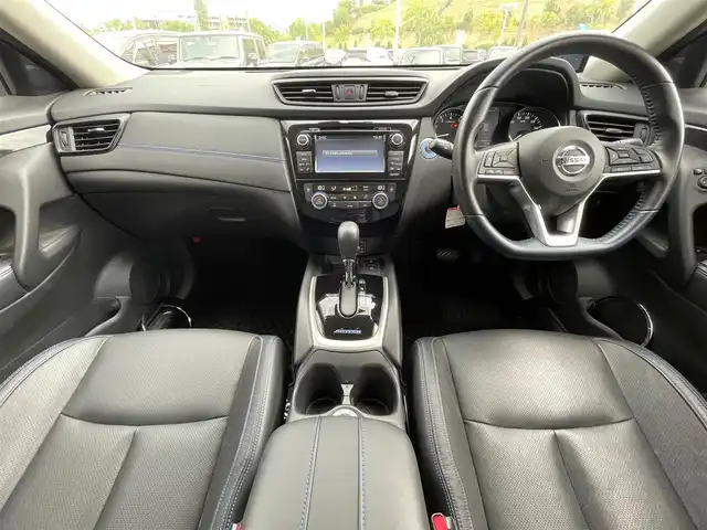 日産 エクストレイル オーテック iパッケージ 大阪府 2020(令2)年 4.1万km カスピアンブルー 純正ナビ　/ビルトインETC　/全方位モニター　/ドライブレコーダー（前）/フルセグTV　/パワーバックドア　/プロパイロット　/レザーシート　/パワーシート　/電動パーキング　/革巻ステアリング　/純正19インチアルミホイール　/LEDヘッドランプ/クルーズコントロール/デジタルインナーミラー