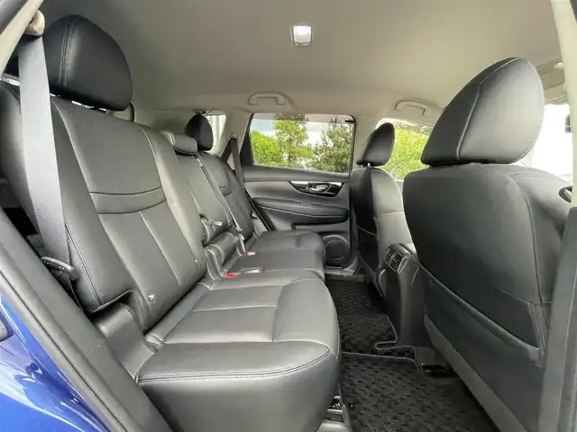 日産 エクストレイル オーテック iパッケージ 大阪府 2020(令2)年 4.1万km カスピアンブルー 純正ナビ　/ビルトインETC　/全方位モニター　/ドライブレコーダー（前）/フルセグTV　/パワーバックドア　/プロパイロット　/レザーシート　/パワーシート　/電動パーキング　/革巻ステアリング　/純正19インチアルミホイール　/LEDヘッドランプ/クルーズコントロール/デジタルインナーミラー