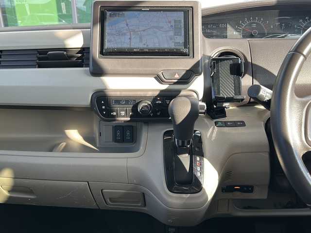 ホンダ Ｎ ＢＯＸ G EX ターボ ホンダセンシング 岐阜県 2020(令2)年 6.9万km ルナシルバーM 【登録時走行距離：69647km】/禁煙車/社外ナビ/ワンセグTV/バックカメラ/両側パワースライドドア/コーナーセンサー/LEDヘッドライト/前後ドライブレコーダー/レーダークルーズコントロール/スマートキー/ビルトインETC/パドルシフト/後席サンシェード/ドアバイザー/ウィンカーミラー