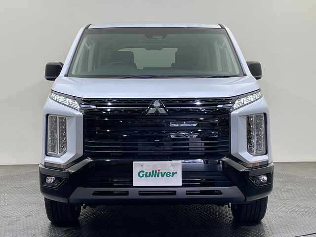 三菱 デリカＤ：５ シャモニー 愛媛県 2025(令7)年 0.1千km ホワイトダイヤモンド CHAMONIX (7人)　4WD　e-Assist/ステップレス　（7人）D:5専用11型ナビゲーション/フルセグ／Ｂｌｕｅｔｏｏｔｈ／ＵＳＢ/全方位カメラ/衝突被害軽減ブレーキ/レーダークルーズコントロール/パワーバックドア/Ｄ席パワーシート/ＤＮ席シートヒーター/両側電動ドア/オートマチックハイビーム/ブラインドスポットモニター/スペアキー