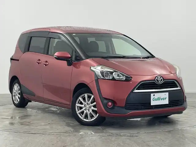 トヨタ シエンタ X 群馬県 2016(平28)年 7.3万km レッドマイカM 社外ＳＤナビ　バックカメラ　フルセグ　Ｂｌｕｅｔｏｏｔｈ　片側電動スライドドア　スマートキー　プッシュスタート　社外１５インチアルミホイール　ビルトインＥＴＣ　アイドリングストップ　横滑り防止　ＡＢＳ