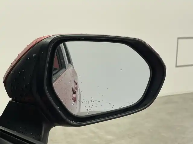 トヨタ シエンタ X 群馬県 2016(平28)年 7.3万km レッドマイカM 社外ＳＤナビ　バックカメラ　フルセグ　Ｂｌｕｅｔｏｏｔｈ　片側電動スライドドア　スマートキー　プッシュスタート　社外１５インチアルミホイール　ビルトインＥＴＣ　アイドリングストップ　横滑り防止　ＡＢＳ