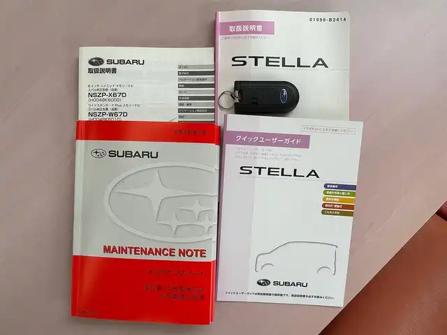 スバル ステラ カスタム RS スマートアシスト 愛知県 2017(平29)年 2.9万km パールⅡ /当店買取/1オーナー/禁煙//純正8インチナビNSZP-X67D//バックカメラ//スマートアシスト//USB/HDMI//ハーフレザー//運転席シートヒーター//パール2トン＆黒ルーフ（X99)//純正15AW//LEDヘッド/フォグ//Aストップ/革巻きステアリング/ETC//保証書/取説/ナビ取説/スペアキー