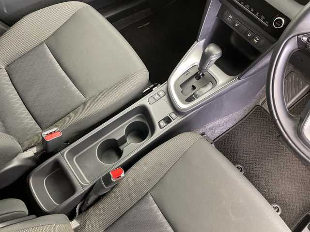 トヨタ ヤリスクロス G 新潟県 2023(令5)年 4.3万km ブラックマイカ 純正ディスプレイオーディオ/BT/全方位カメラ/シートヒーター/ETC2.0/ステアリングヒーター/ステアリングスイッチ/LEDヘッドライト/ドライブレコーダー前後