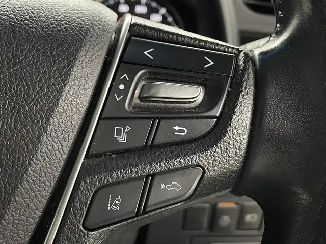 トヨタ アルファード S 埼玉県 2019(令1)年 7万km ホワイトパールクリスタルシャイン サンルーフ アルパイン１１インチナビ 12.8インチフリップダウンモニター バックカメラ デジタルインナーミラー 前後ドライブレコーダー 両側パワースライドドア レーダークルーズコントロール ETC