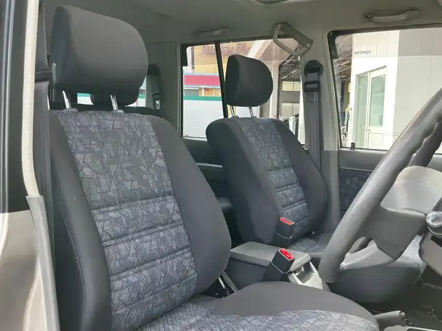 トヨタ ランドクルーザー ZX 山口県 2003(平15)年 3.9万km グレーM メモリーナビ・フルセグTV/バックカメラ/ETC/ドライブレコーダー