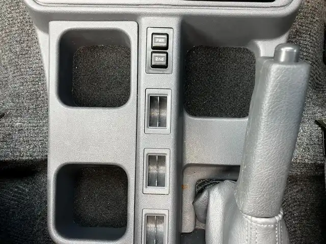 トヨタ ランドクルーザー ZX 山口県 2003(平15)年 3.9万km グレーM メモリーナビ・フルセグTV/バックカメラ/ETC/ドライブレコーダー