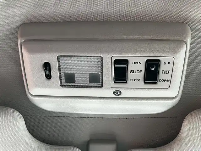 トヨタ ランドクルーザー ZX 山口県 2003(平15)年 3.9万km グレーM メモリーナビ・フルセグTV/バックカメラ/ETC/ドライブレコーダー