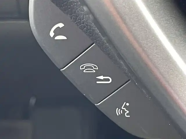 ホンダ フリード ハイブリット クロスター 兵庫県 2023(令5)年 1.2万km フィヨルドミストパール 純正9インチプレミアムインターナビ/Bluetooth/フルセグ/HDMI/アップルカープレイ/CD/DVD/純正15.6インチフリップダウン/ETC/両側パワースライド/ハーフレザーシート/シートヒーター