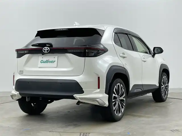 トヨタ ヤリスクロス Z 岡山県 2020(令2)年 5.7万km ホワイトパールクリスタルシャイン 純正８インチディスプレイオーディオ/（フルセグ/BT/USB/AppleCarplay)/全方位カメラ/モデリスタエアロ(前/後）/ドライブレコーダー（前/後）/ビルトインＥＴＣ/追従型クルーズコントロール/LEDヘッドライト/オートハイビーム/純正１８インチＡＷ/パワーシート（運転席）/コーナーセンサー（前/後）/踏み間違い防止/衝突軽減ブレーキ/レーンキープアシスト/ハーフレザー/シートヒーター（運転席/助手席）/オートブレーキホールド/禁煙車/純正フロアマット/純正18インチAW/スマートキー×2
