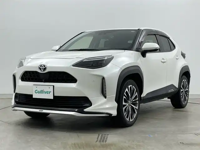トヨタ ヤリスクロス Z 岡山県 2020(令2)年 5.7万km ホワイトパールクリスタルシャイン 純正８インチディスプレイオーディオ/（フルセグ/BT/USB/AppleCarplay)/全方位カメラ/モデリスタエアロ(前/後）/ドライブレコーダー（前/後）/ビルトインＥＴＣ/追従型クルーズコントロール/LEDヘッドライト/オートハイビーム/純正１８インチＡＷ/パワーシート（運転席）/コーナーセンサー（前/後）/踏み間違い防止/衝突軽減ブレーキ/レーンキープアシスト/ハーフレザー/シートヒーター（運転席/助手席）/オートブレーキホールド/禁煙車/純正フロアマット/純正18インチAW/スマートキー×2