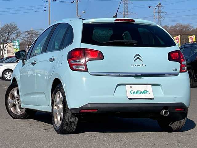 シトロエン Ｃ３ エアプレイ 道央・札幌 2011(平23)年 13.3万km ライトブルー 純正オーディオ/AM/FM/AUX/横滑り防止装置/クルーズコントロール/ETC/SPORTMODE/SNOWMODE/MTモード付AT/リモコンキー/ハロゲンヘッドライト/フォグランプ/ヘッドライトレベライザー/純正フロアマット/冬タイヤ積込（ゴムのみ）/205/55/R16/2023年/山6mm