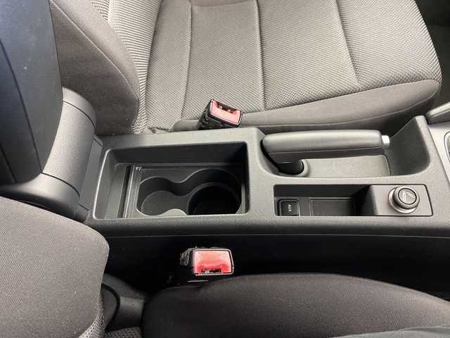 アウディ Ａ３ スポーツバック 1．4 TFSI 岐阜県 2009(平21)年 13.5万km アイビスホワイト Audi concert オーディオ/FM/AM/DVD/AUX/社外ETC/純正16インチAW/LEDオートライト/フォグランプ/本革巻きステアリング/社外フロアマット/電動格納ミラー/スマートキー