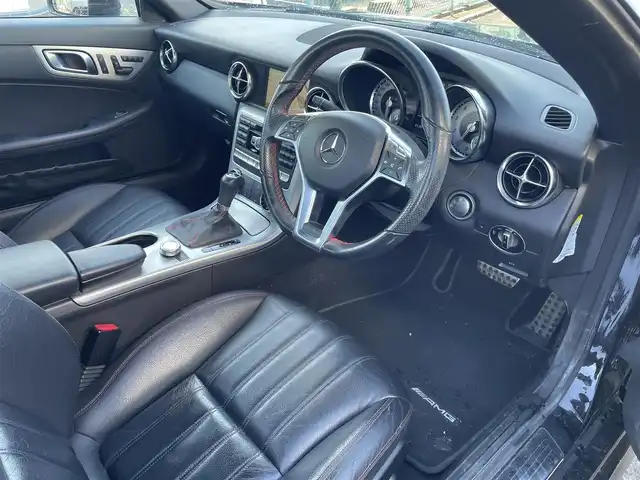 メルセデス・ベンツ ＳＬＫ２００ ブルーエフィシェンシースポーツ 福島県 2011(平23)年 4.4万km オブシディアンブラック 純正ナビ/フルセグＴＶ/ＣＤ/ＤＶＤ/ＦＭ・ＡＭ/電動オープン/レザーシート/シートヒーター/メモリーシート/パワーシート/ＥＴＣ/純正フロアマット/純正１８インチアルミ/ＨＩＤヘッドライト