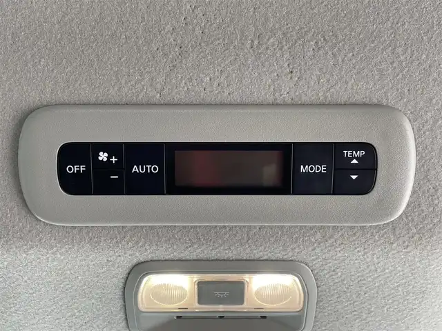 日産 セレナ ハイウェイスター V 兵庫県 2023(令5)年 2.3万km プリズムホワイト 純正12.3メーカーナビ/フルセグ/TVキャンセラー/Bluetooth/プロパイロット/デジタルインナーミラー/アラウンドビューモニター/パドルシフト/クリアランスソナー/置き型充電/USB/LEDヘッドライト/ETC2.０/スマートキー/スペアキー