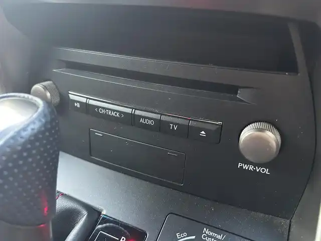 レクサス ＮＸ 300 Fスポーツ 福岡県 2018(平30)年 9.6万km ソニッククォーツ ワンオーナー/サンルーフ/Ｌｅｘｕｓｓａｆｅｔｙｓｙｓｔｅｍ＋/レーダークルーズコントロール/レーンキープアシスト/三眼ＬＥＤ　/赤革シート/前席ベンチレーション　/前席シートヒーター/純正ナビ/フルセグTV/全方位カメラ/ハンドルヒーター/パワーバックドア　/前後ドライブレコーダー/純正18インチアルミホイール/ETC/取扱説明書/保証書/スペアキー/カードキー