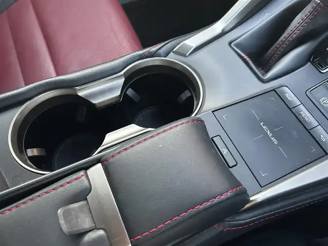 レクサス ＮＸ 300 Fスポーツ 福岡県 2018(平30)年 9.6万km ソニッククォーツ ワンオーナー/サンルーフ/Ｌｅｘｕｓｓａｆｅｔｙｓｙｓｔｅｍ＋/レーダークルーズコントロール/レーンキープアシスト/三眼ＬＥＤ　/赤革シート/前席ベンチレーション　/前席シートヒーター/純正ナビ/フルセグTV/全方位カメラ/ハンドルヒーター/パワーバックドア　/前後ドライブレコーダー/純正18インチアルミホイール/ETC/取扱説明書/保証書/スペアキー/カードキー