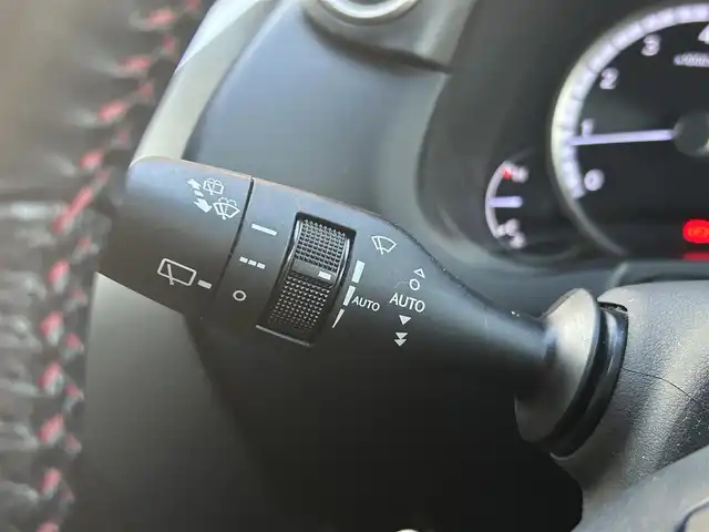 レクサス ＮＸ 300 Fスポーツ 福岡県 2018(平30)年 9.6万km ソニッククォーツ ワンオーナー/サンルーフ/Ｌｅｘｕｓｓａｆｅｔｙｓｙｓｔｅｍ＋/レーダークルーズコントロール/レーンキープアシスト/三眼ＬＥＤ　/赤革シート/前席ベンチレーション　/前席シートヒーター/純正ナビ/フルセグTV/全方位カメラ/ハンドルヒーター/パワーバックドア　/前後ドライブレコーダー/純正18インチアルミホイール/ETC/取扱説明書/保証書/スペアキー/カードキー