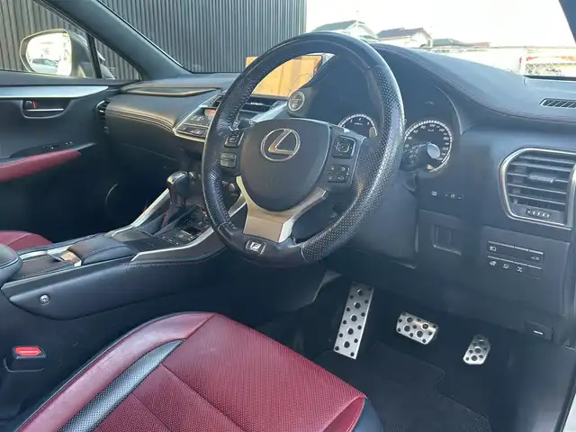 レクサス ＮＸ 300 Fスポーツ 福岡県 2018(平30)年 9.6万km ソニッククォーツ ワンオーナー/サンルーフ/Ｌｅｘｕｓｓａｆｅｔｙｓｙｓｔｅｍ＋/レーダークルーズコントロール/レーンキープアシスト/三眼ＬＥＤ　/赤革シート/前席ベンチレーション　/前席シートヒーター/純正ナビ/フルセグTV/全方位カメラ/ハンドルヒーター/パワーバックドア　/前後ドライブレコーダー/純正18インチアルミホイール/ETC/取扱説明書/保証書/スペアキー/カードキー