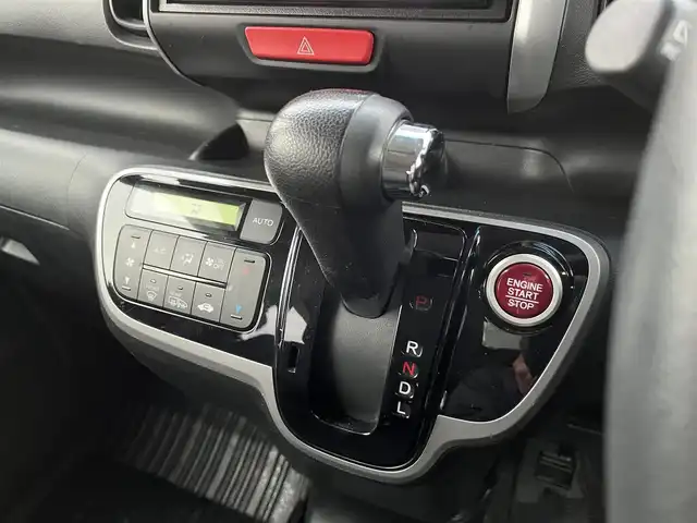 ホンダ Ｎ ＢＯＸ G SSパッケージ 鳥取県 2013(平25)年 9.9万km クリスタルブラックパール ４・W・D /社外ナビ/フルセグ/DVD/CD/BT/両側パワースライドドア/純正14インチアルミホイール/プッシュエンジンスタート/アイドリングストップ/ウィンカーミラー/電動格納ミラー/フロアマット/ドアバイザー