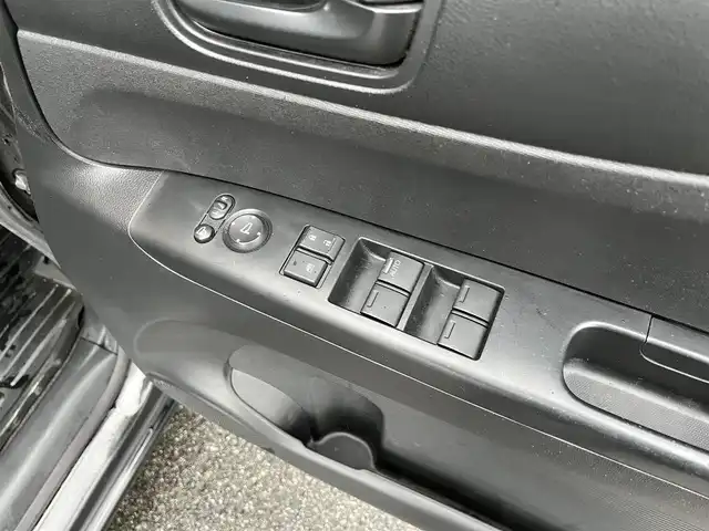 ホンダ Ｎ ＢＯＸ G SSパッケージ 鳥取県 2013(平25)年 9.9万km クリスタルブラックパール ４・W・D /社外ナビ/フルセグ/DVD/CD/BT/両側パワースライドドア/純正14インチアルミホイール/プッシュエンジンスタート/アイドリングストップ/ウィンカーミラー/電動格納ミラー/フロアマット/ドアバイザー