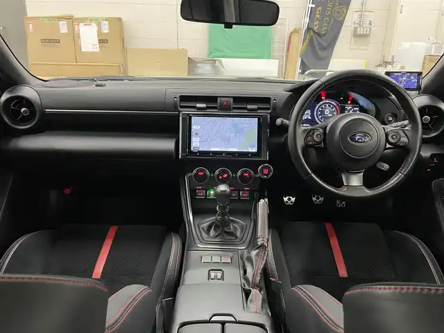 スバル ＢＲＺ S 千葉県 2021(令3)年 1.7万km クリスタルホワイトP ワンオーナー/STIエアロパッケージ/STIスカートリップ/LEDアクセサリーライナー/OPカロッツェリア9型ナビ/フルセグTV/バックカメラ/純正18インチAW/LEDヘッドライト/シートヒーター/スマートキー/プッシュスタート/保証書/取扱説明書/スペアキー有