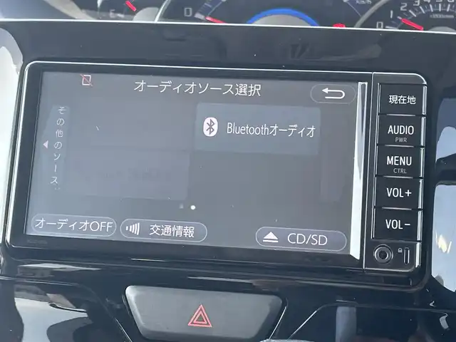 ダイハツ タント カスタム RS SA 群馬県 2014(平26)年 5.7万km パールホワイトⅢ 衝突軽減ブレーキ　/ナビ　/バックカメラ　/ＴＶ・Ｂｌｕｅｔｏｏｔｈ・ＣＤ・ＤＶＤ　/両側パワースライドドア　/ＥＴＣ　/前後ドライブレコーダー　/ＬＥＤオートライト　/スマートキー２本　/プッシュスタート　/横滑り防止装置
