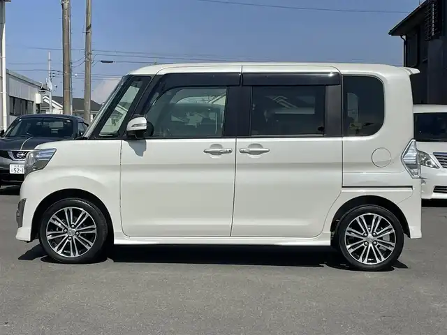 ダイハツ タント カスタム RS SA 群馬県 2014(平26)年 5.7万km パールホワイトⅢ 衝突軽減ブレーキ　/ナビ　/バックカメラ　/ＴＶ・Ｂｌｕｅｔｏｏｔｈ・ＣＤ・ＤＶＤ　/両側パワースライドドア　/ＥＴＣ　/前後ドライブレコーダー　/ＬＥＤオートライト　/スマートキー２本　/プッシュスタート　/横滑り防止装置
