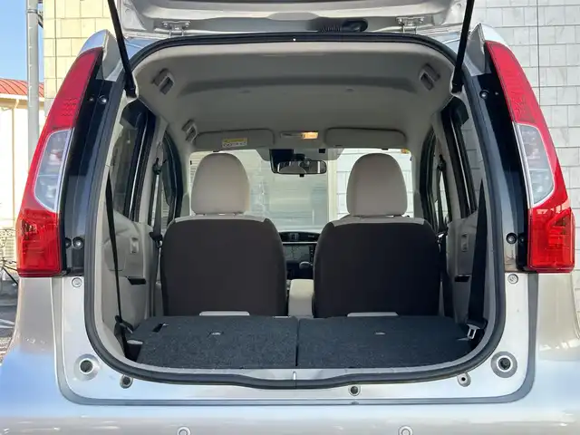 日産 デイズ J 福岡県 2018(平30)年 12.5万km スターリングシルバーM 純正メモリナビ【MJ118D-W】/　（AM/FM/Bluetooth/ipod/WALKMAN/フルセグTV）/安全装備/・インテリジェントエマージェンシーブレーキ/・ビークルダイナミクスコントロール/・ハイビームアシストスイッチ/ETC/電格ミラー/ドアミラー調整スイッチ/純正フロアマット/ISOFIX/ドアバイザー/スペアキー×１/保証書/取扱説明書