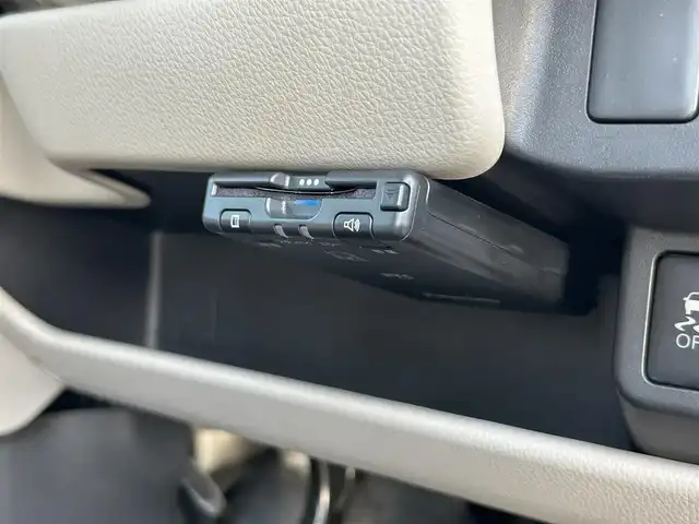 日産 デイズ J 福岡県 2018(平30)年 12.5万km スターリングシルバーM 純正メモリナビ【MJ118D-W】/　（AM/FM/Bluetooth/ipod/WALKMAN/フルセグTV）/安全装備/・インテリジェントエマージェンシーブレーキ/・ビークルダイナミクスコントロール/・ハイビームアシストスイッチ/ETC/電格ミラー/ドアミラー調整スイッチ/純正フロアマット/ISOFIX/ドアバイザー/スペアキー×１/保証書/取扱説明書