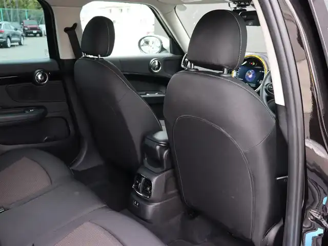 ＭＩＮＩ ＢＭＷ ミニ クロスオーバー クーパー D オール4 長野県 2020(令2)年 5万km 黒Ⅱ ペッパーＰＫＧ　/純正ナビ　/バックカメラ　/ＡＣＣ　/衝突軽減ブレーキ　/コンフォートアクセス　/シートヒーター　/パワーバックドア　/ＭＩＮＩエキサイトメント／ライトＰＫＧ　/ＭＩＮＩドライビングモード　/純１７ＡＷ